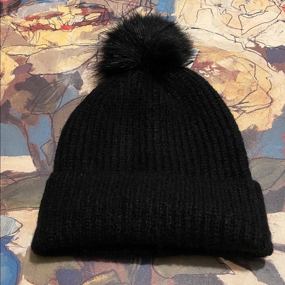 Zara Black Knit Hat with Pom Pom display picture 1